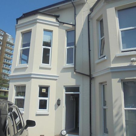 Kali Mera WTA WTA Eastbourne Exterior foto