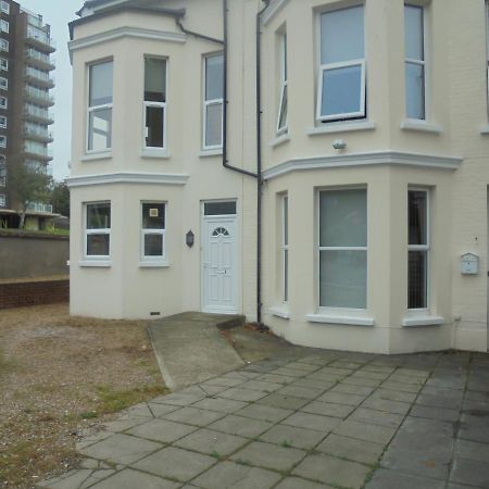 Kali Mera WTA WTA Eastbourne Exterior foto